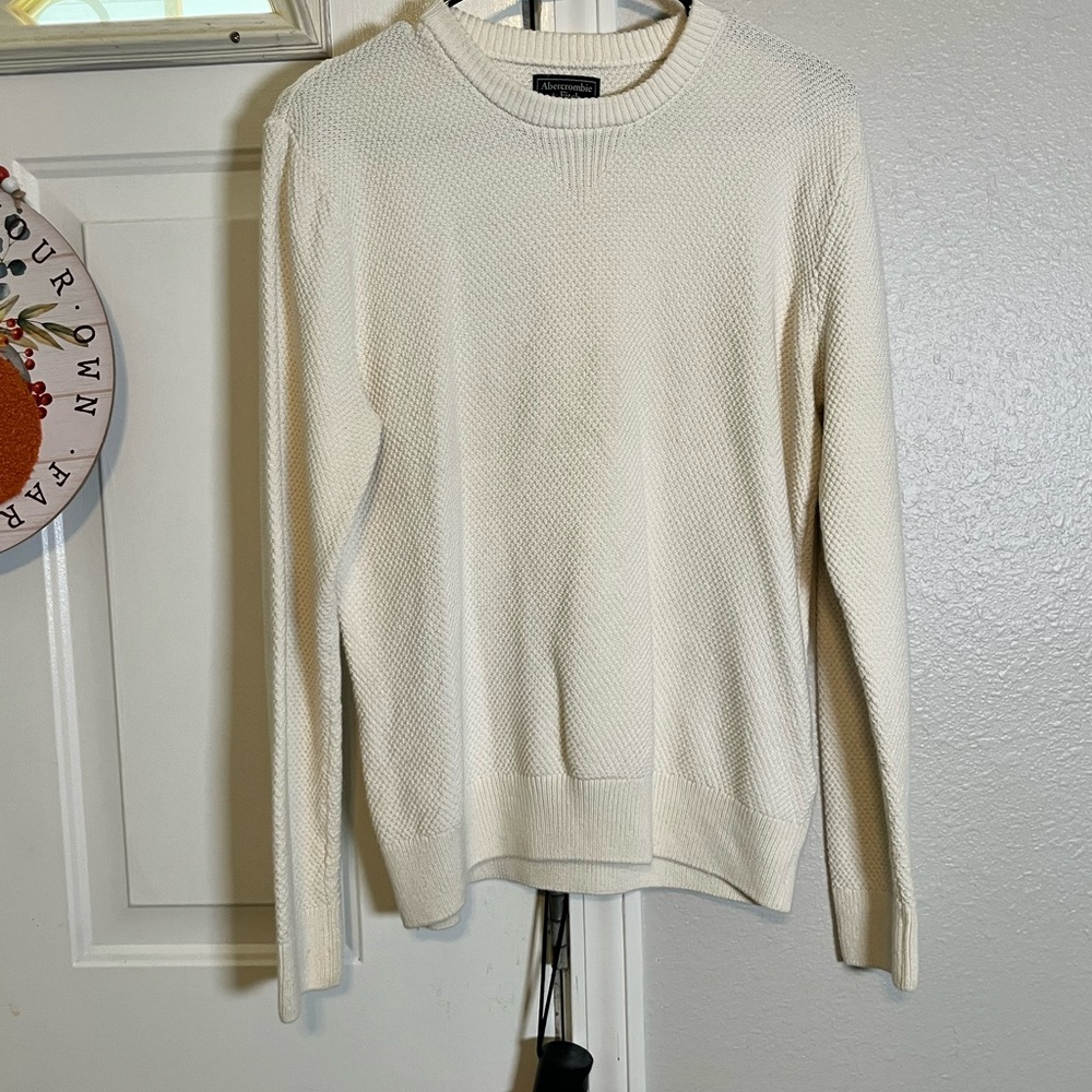 Abercrombie‎ & Fitch Off-White Knit Sweater